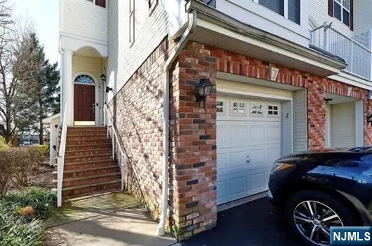 2 Marina Bayonne, NJ 07002