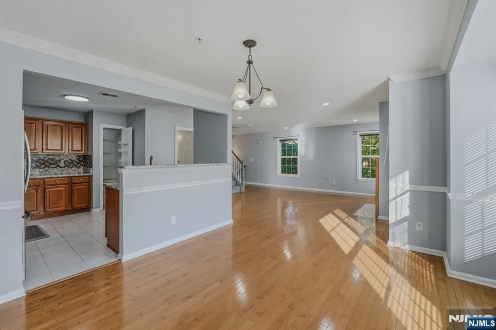 2 Marina Bayonne, NJ 07002