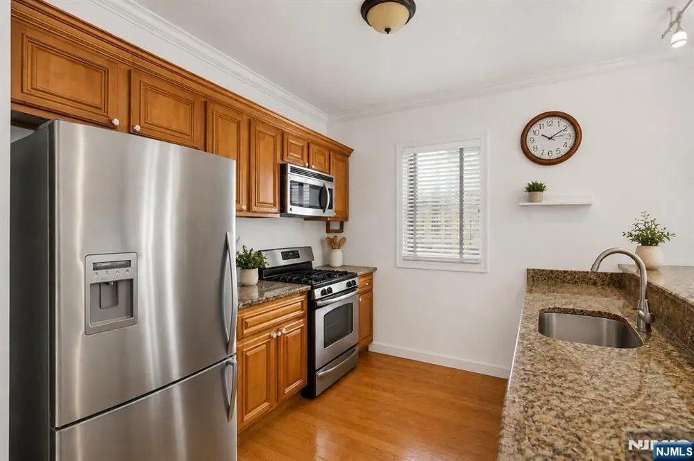 528 52nd Street 201 West New York, NJ 07093