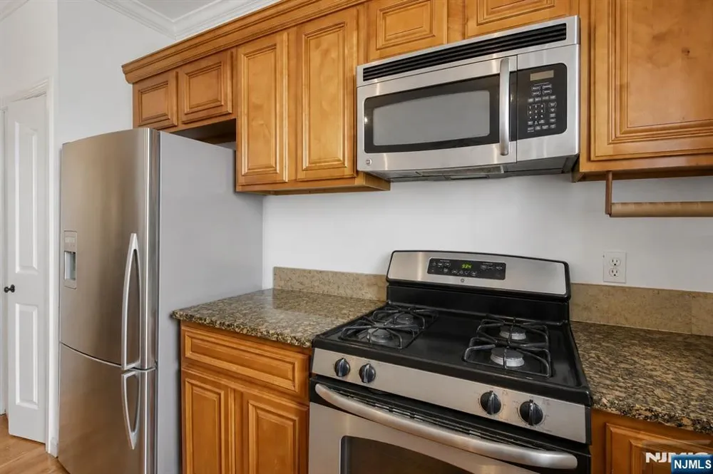 528 52nd Street 201 West New York, NJ 07093