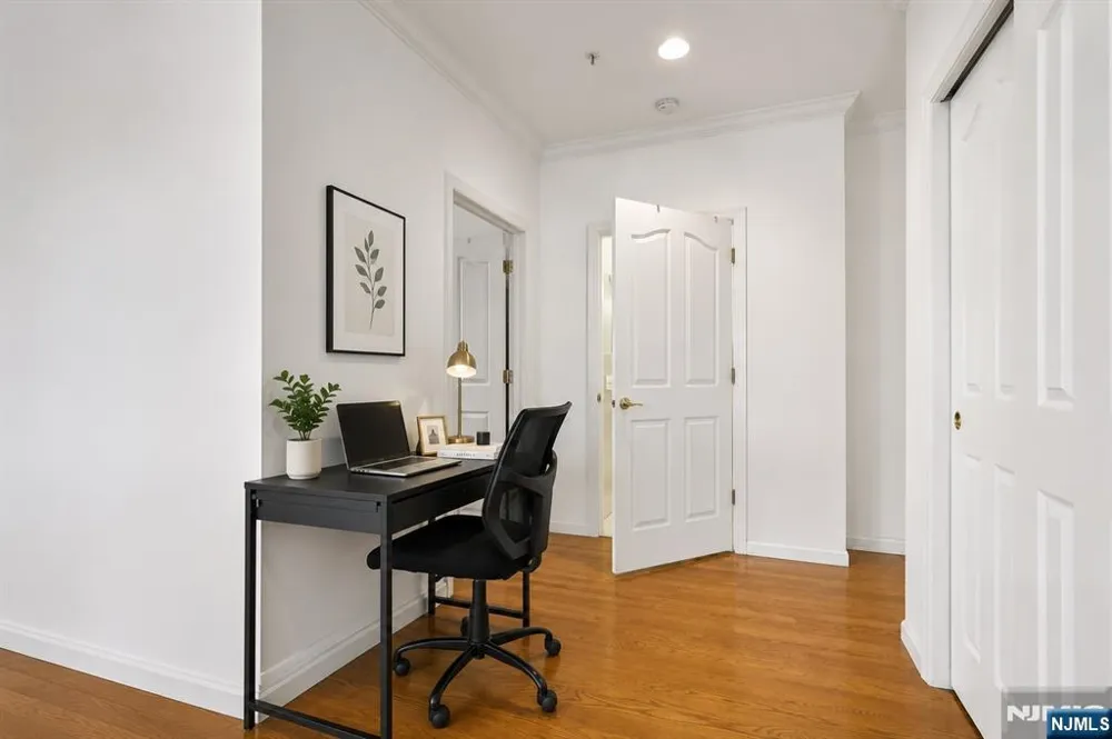 528 52nd Street 201 West New York, NJ 07093