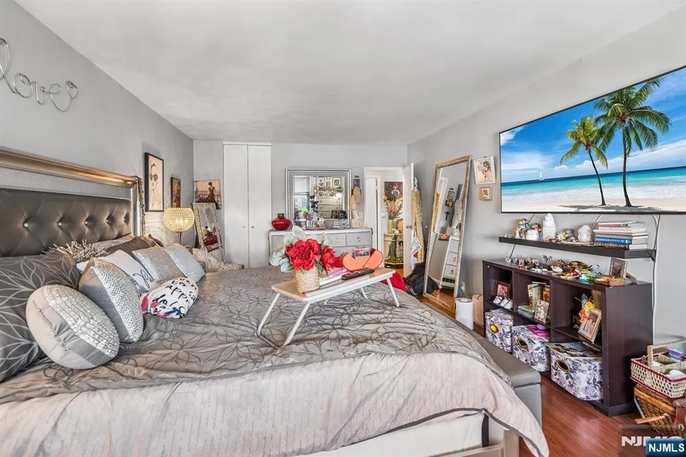 7855 Boulevard 26G North Bergen, NJ 07047