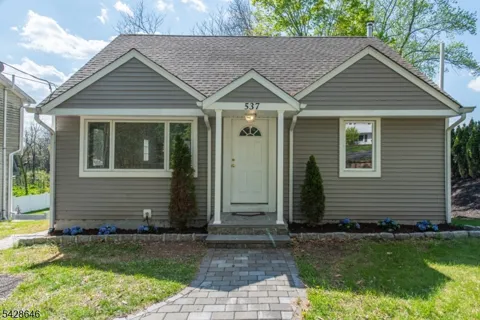 537 Dell Rd