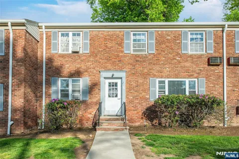15 Wedgewood Drive 85