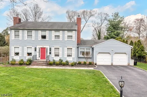 229 Roseland Ave