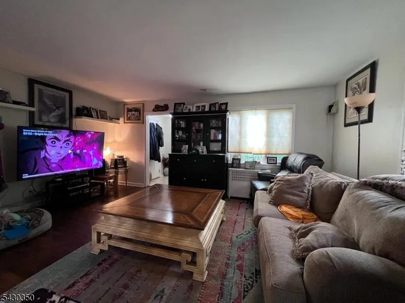 301 W Elm St Linden City, NJ 07036