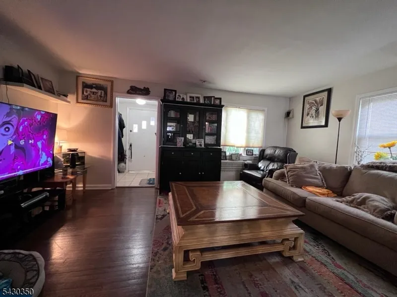 301 W Elm St Linden City, NJ 07036