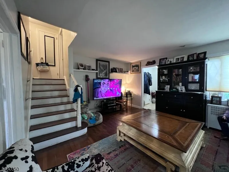 301 W Elm St Linden City, NJ 07036