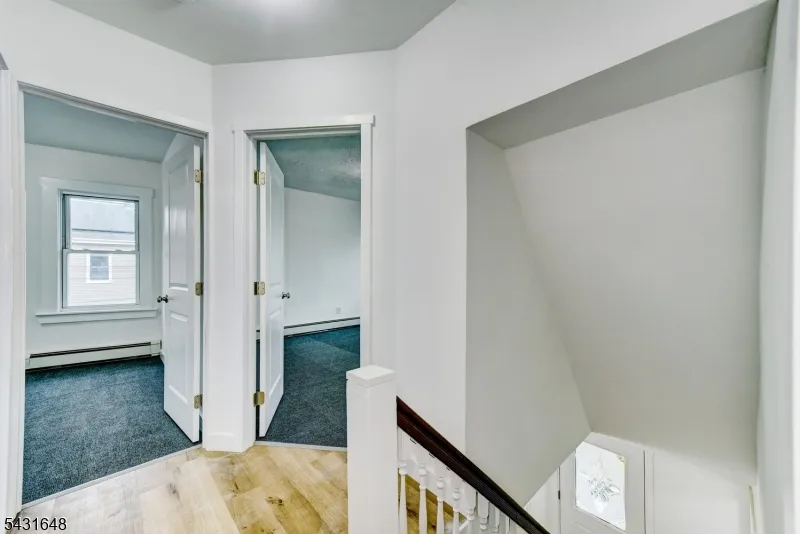 40 Grove St Elmwood Park, NJ 07407