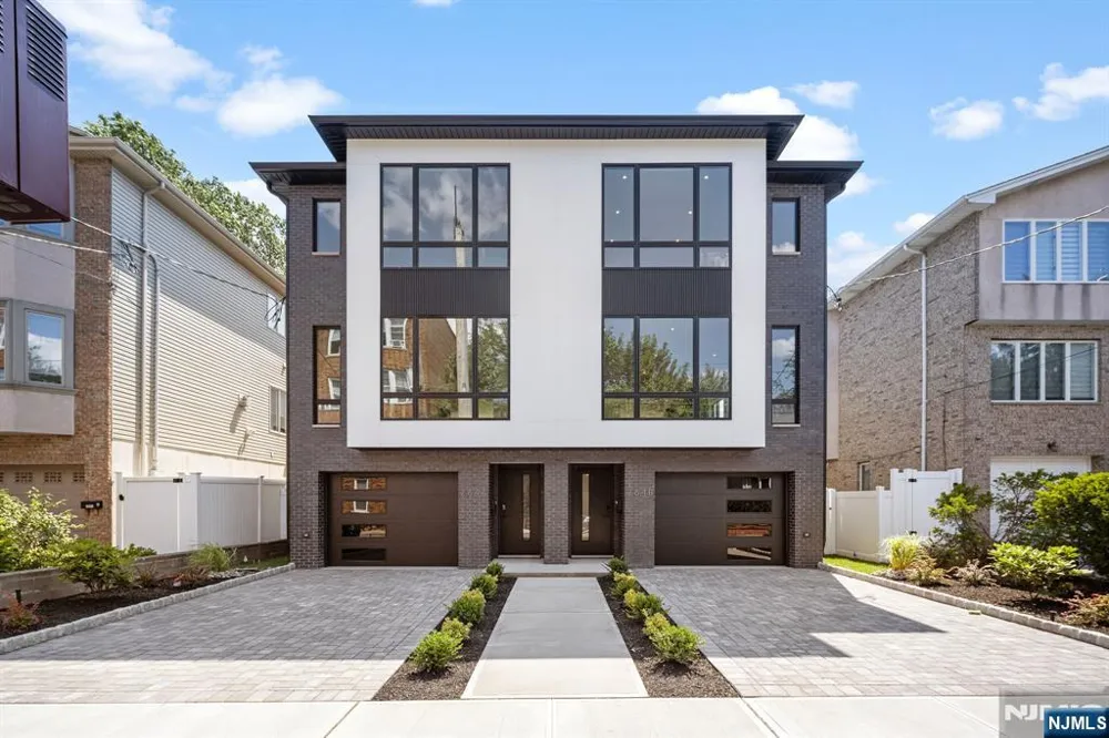 264 Grant Avenue Cliffside Park, NJ 07010