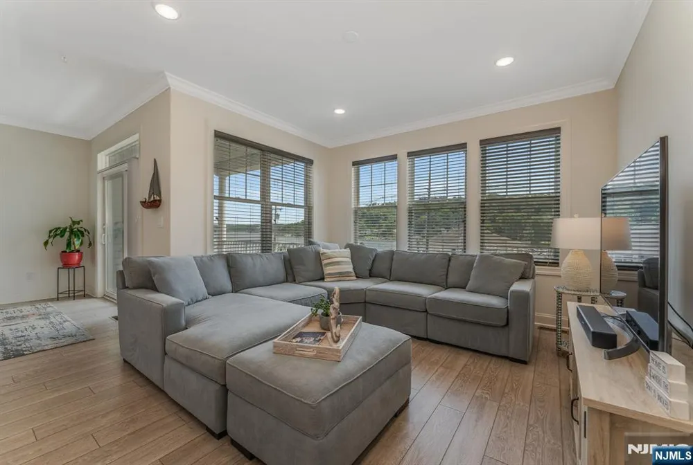 468 River Styx Hopatcong, NJ 07843
