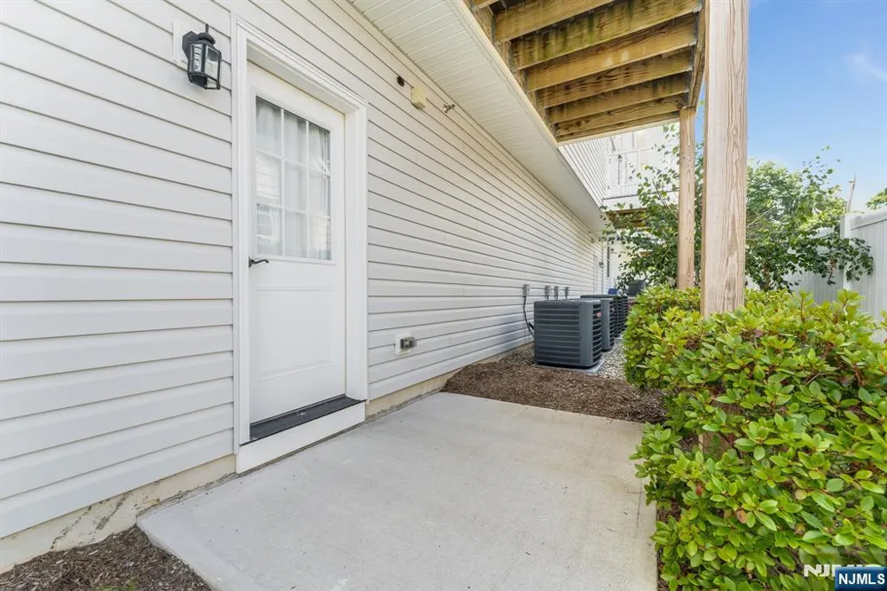 468 River Styx Hopatcong, NJ 07843