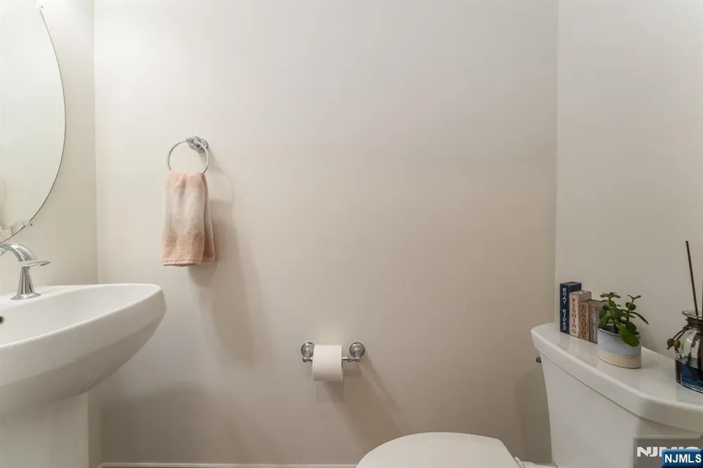 468 River Styx Hopatcong, NJ 07843