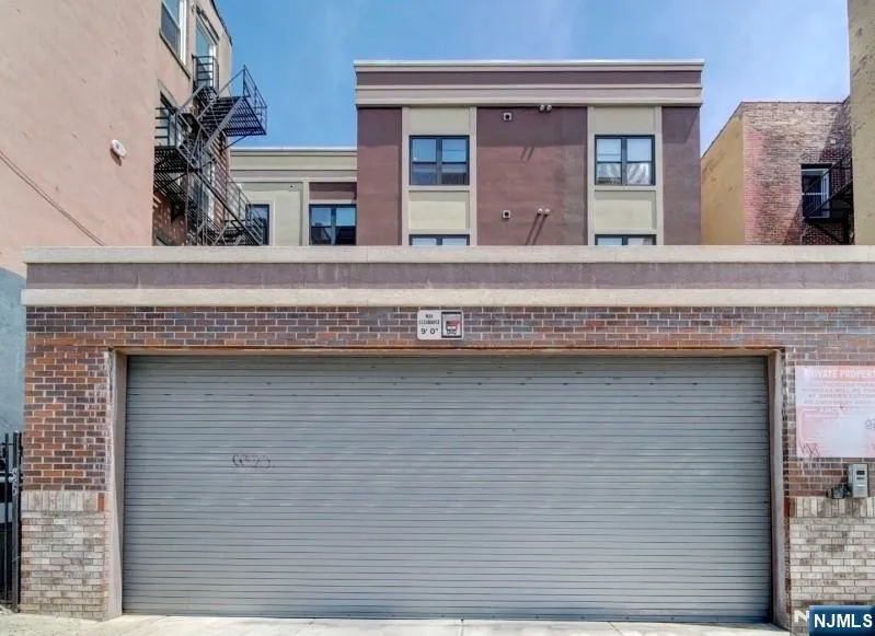 90 Clinton Avenue 407 Newark, NJ Other