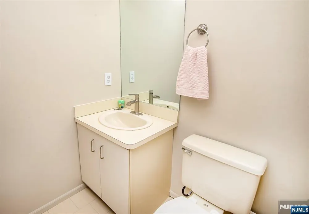 507 Windsor Drive 107 Palisades Park, NJ 07650