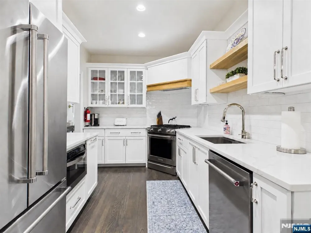 2 Normandy Court Ho-Ho-Kus, NJ 07423