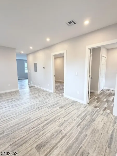 182 Belmont Ave #2 Unit 2 Haledon, NJ 07508