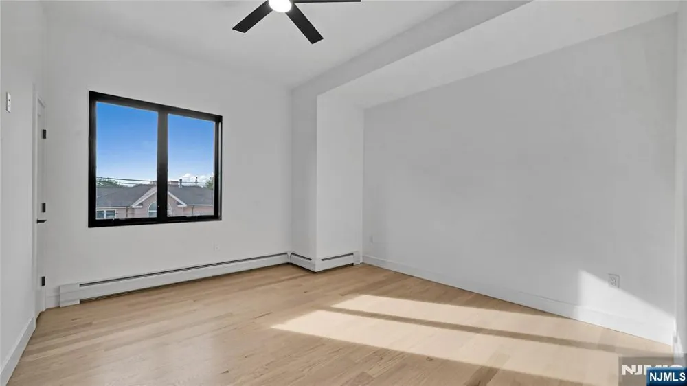 500 2nd A Palisades Park, NJ 07650