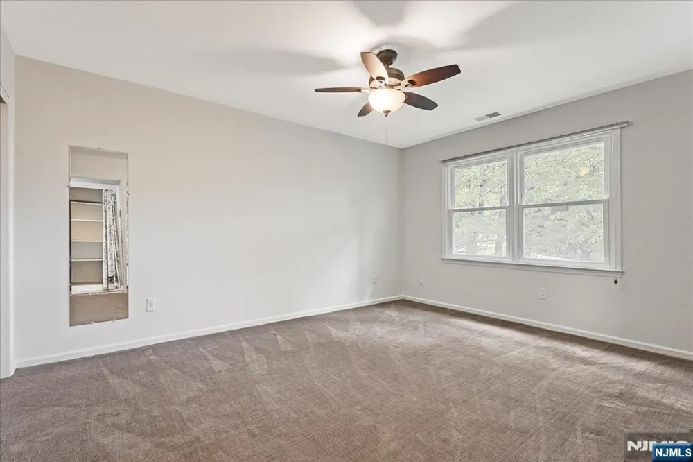 108 Saratoga Square Wayne, NJ 07470