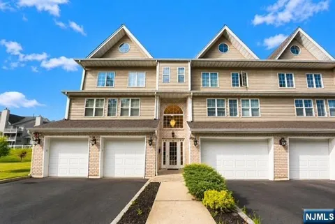 20 Mountain Avenue 4