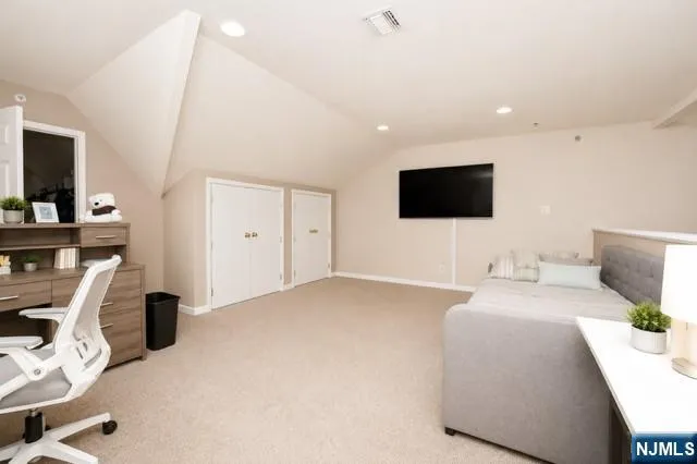 20 Mountain Avenue 4 Paterson, NJ 07501