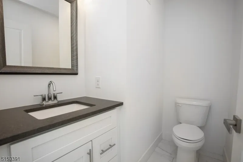 246 Main St South Amboy City, NJ 08879