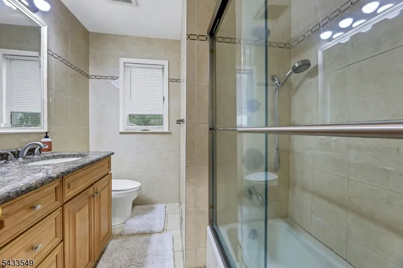 45 Kershner Pl Fair Lawn, NJ 07410