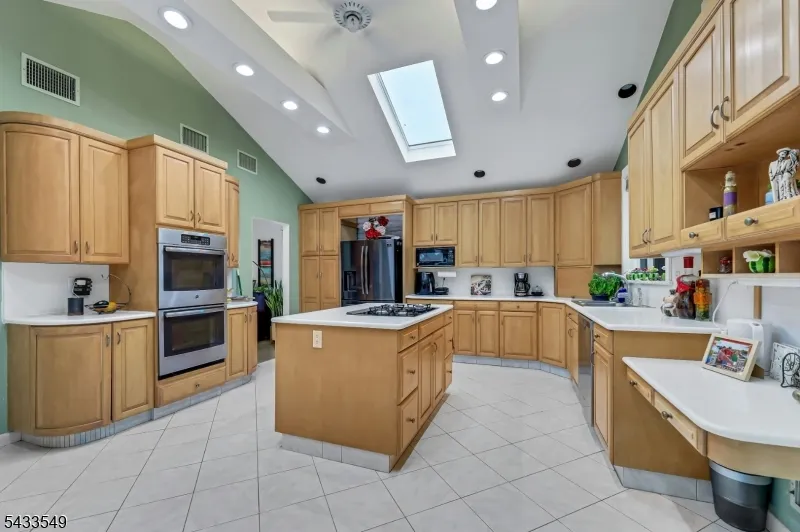 45 Kershner Pl Fair Lawn, NJ 07410