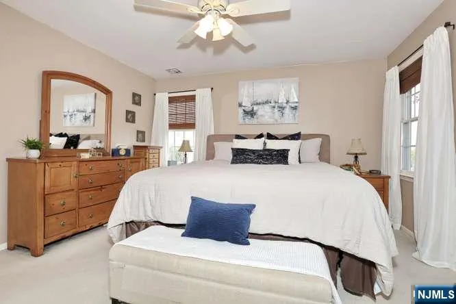 101 Quartz Lane Paterson, NJ 07501