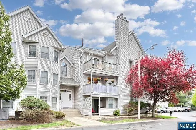 101 Quartz Lane Paterson, NJ 07501