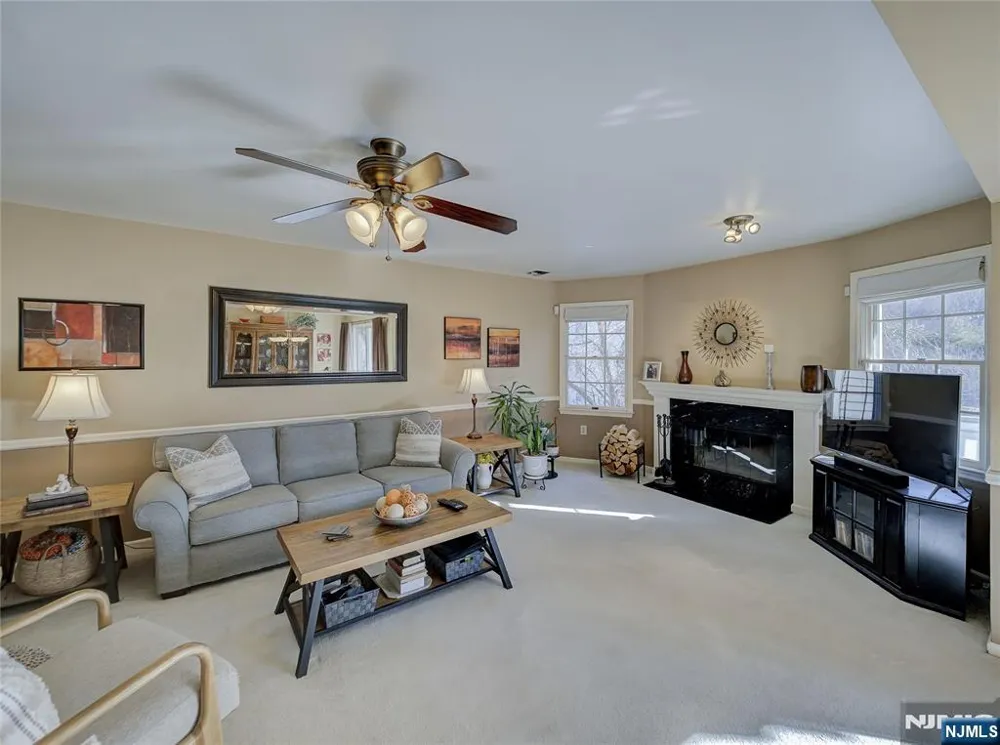 101 Quartz Lane Paterson, NJ 07501