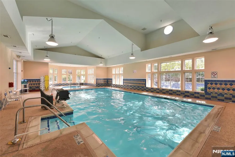 2202 Warrens Way Wanaque, NJ 07465