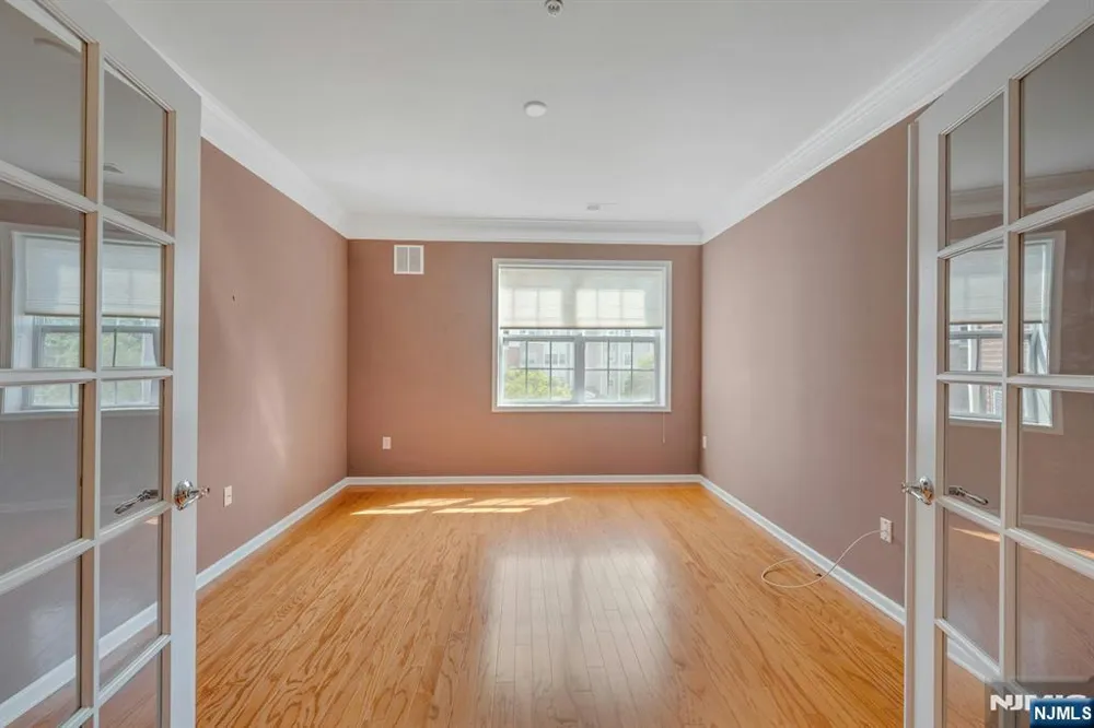2202 Warrens Way Wanaque, NJ 07465