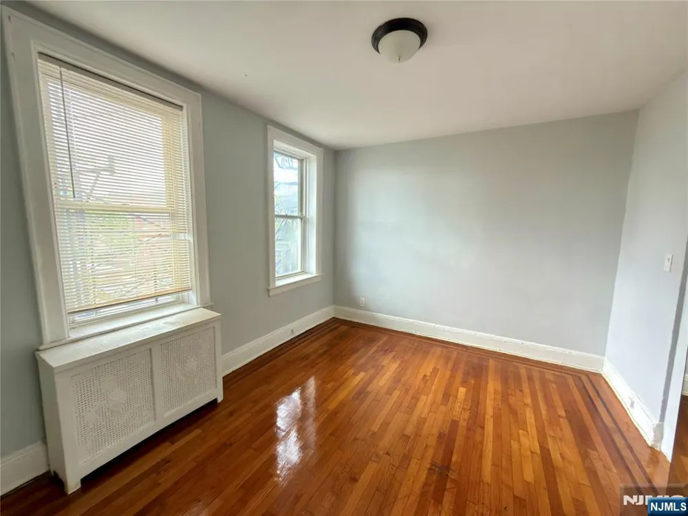 7435 Boulevard 309 North Bergen, NJ 07047