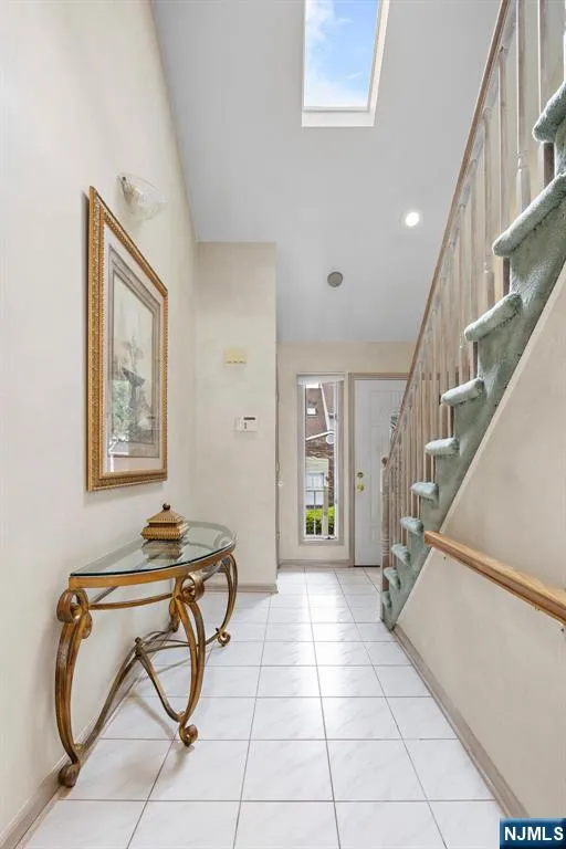 675 Raritan Road 6 Clark, NJ 07066