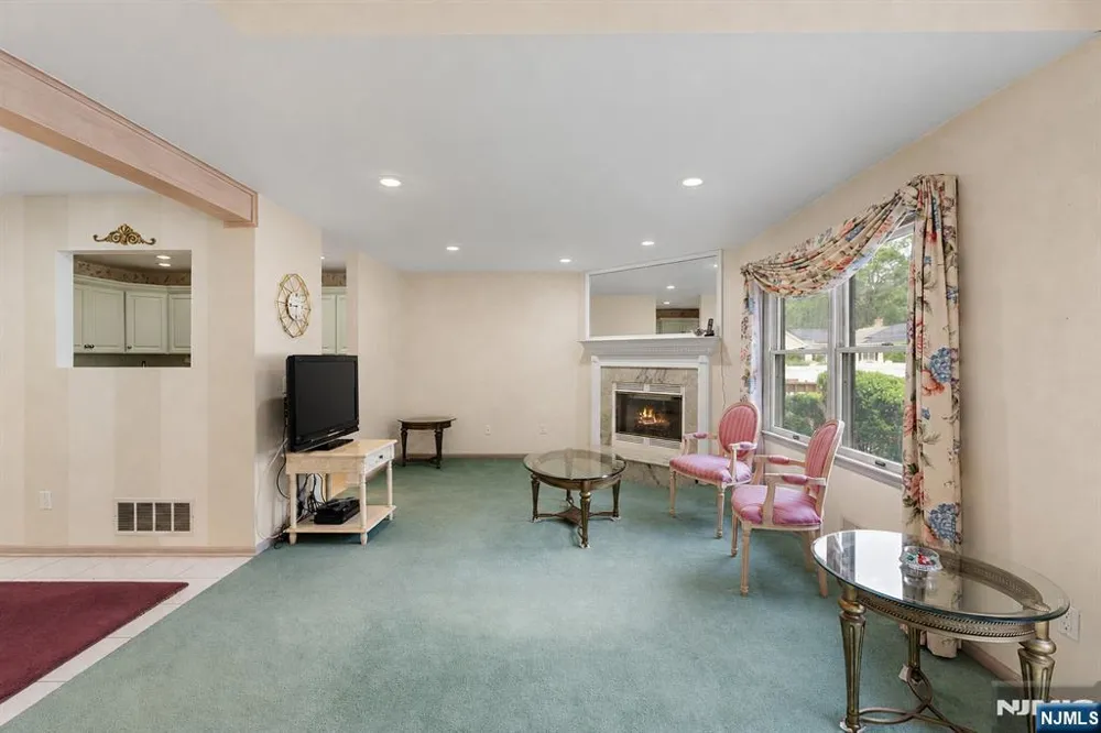 675 Raritan Road 6 Clark, NJ 07066