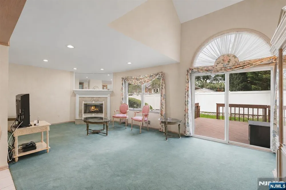 675 Raritan Road 6 Clark, NJ 07066