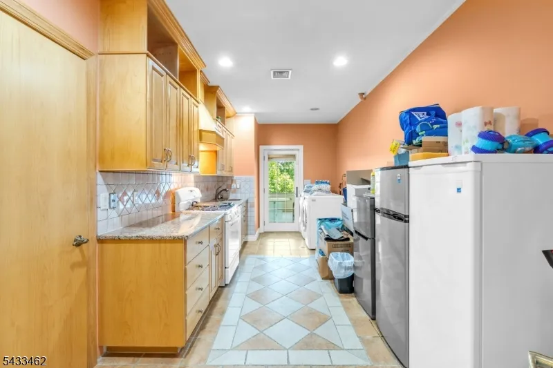  Montville, NJ 07082