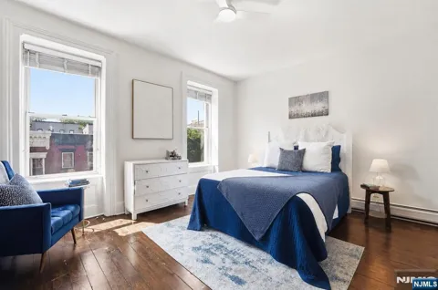 913-915 Willow Avenue 4A