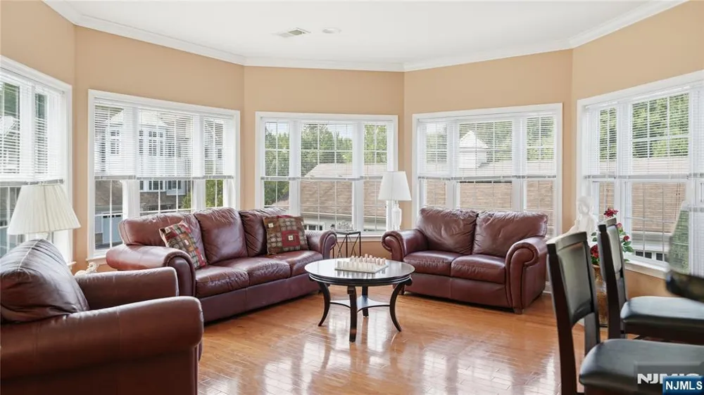 5215 Falston Circle 5215 Old Bridge, NJ 08857
