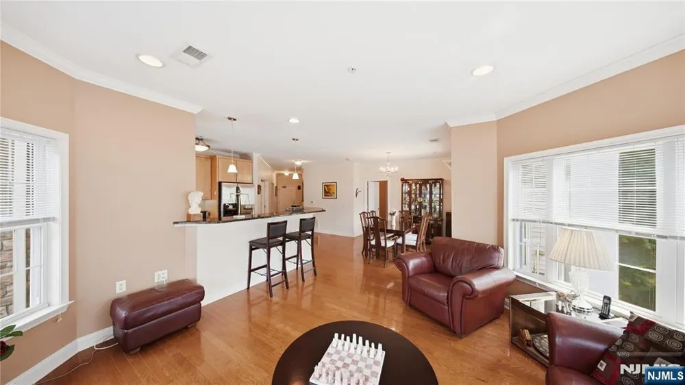 5215 Falston Circle 5215 Old Bridge, NJ 08857
