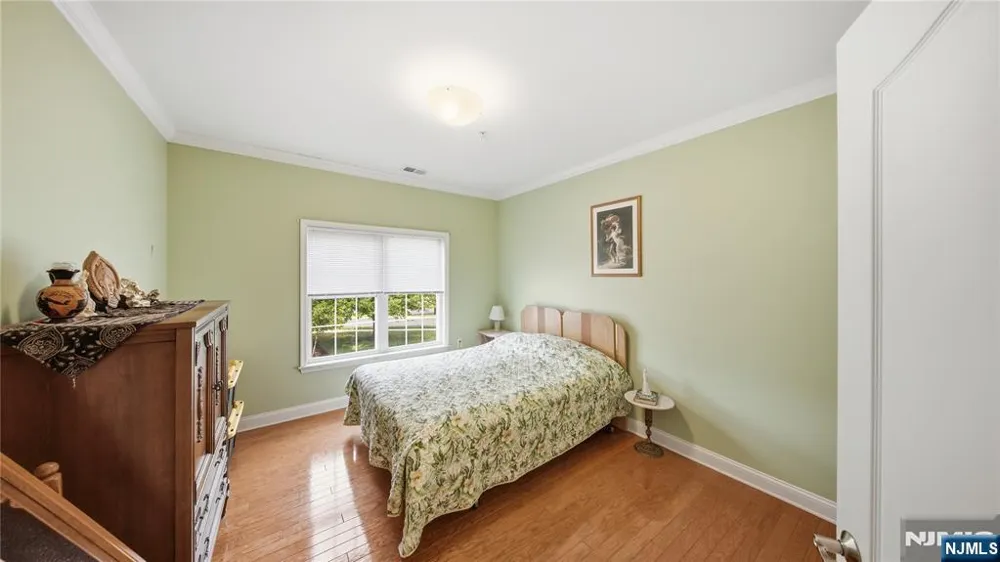 5215 Falston Circle 5215 Old Bridge, NJ 08857