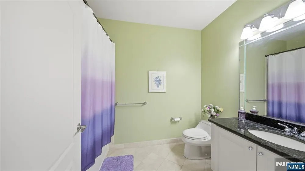 5215 Falston Circle 5215 Old Bridge, NJ 08857