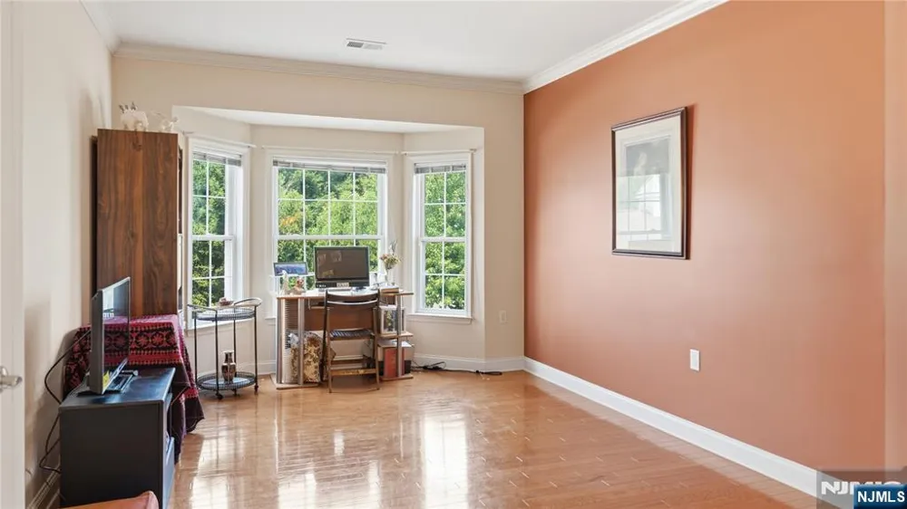 5215 Falston Circle 5215 Old Bridge, NJ 08857