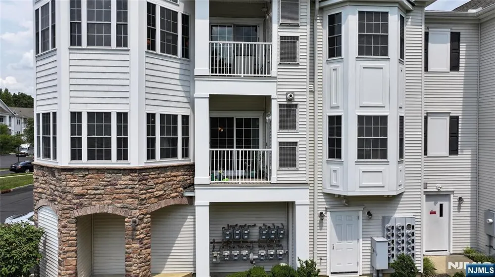 5215 Falston Circle 5215 Old Bridge, NJ 08857