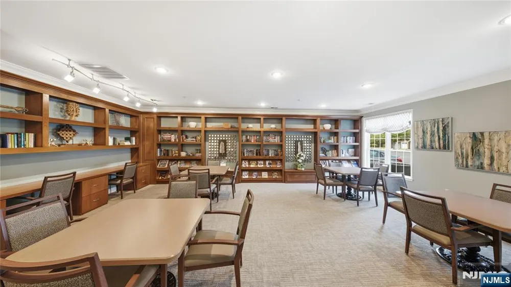 5215 Falston Circle 5215 Old Bridge, NJ 08857