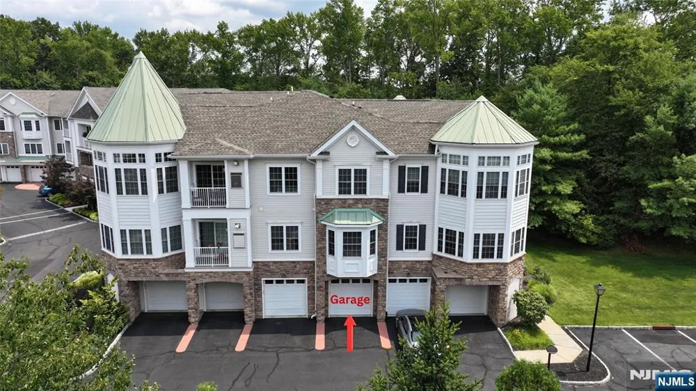 5215 Falston Circle 5215 Old Bridge, NJ 08857