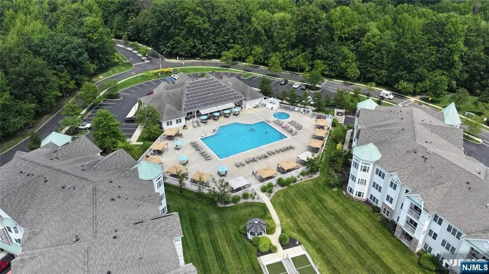 5215 Falston Circle 5215 Old Bridge, NJ 08857