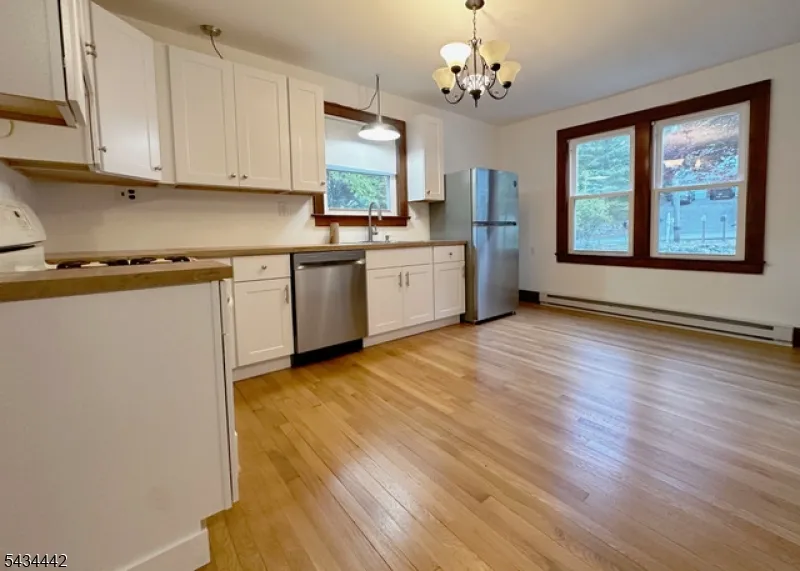 1156 High Mountain Rd North Haledon, NJ 07508