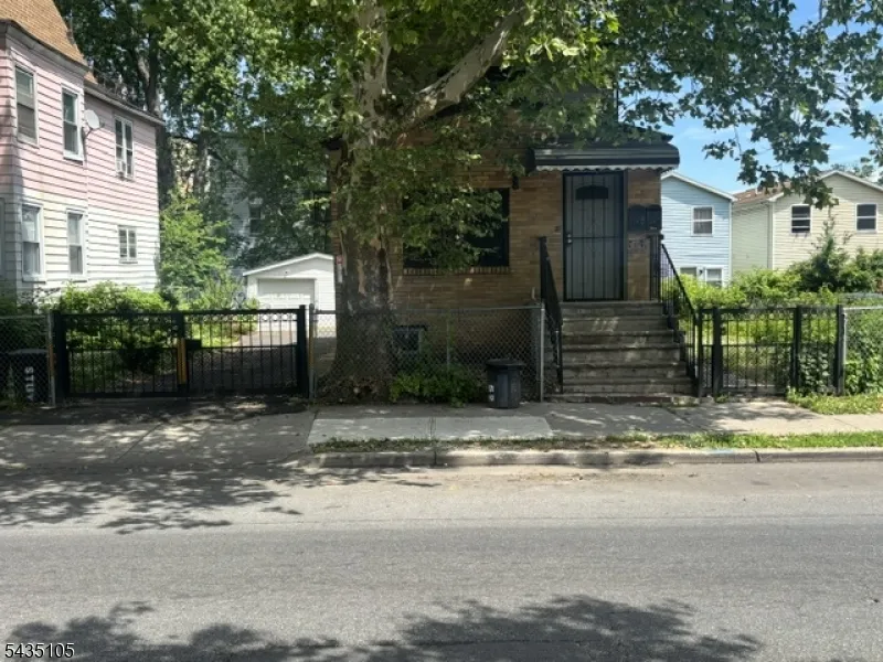 50 Stuyvesant Ave Newark City, NJ 07106